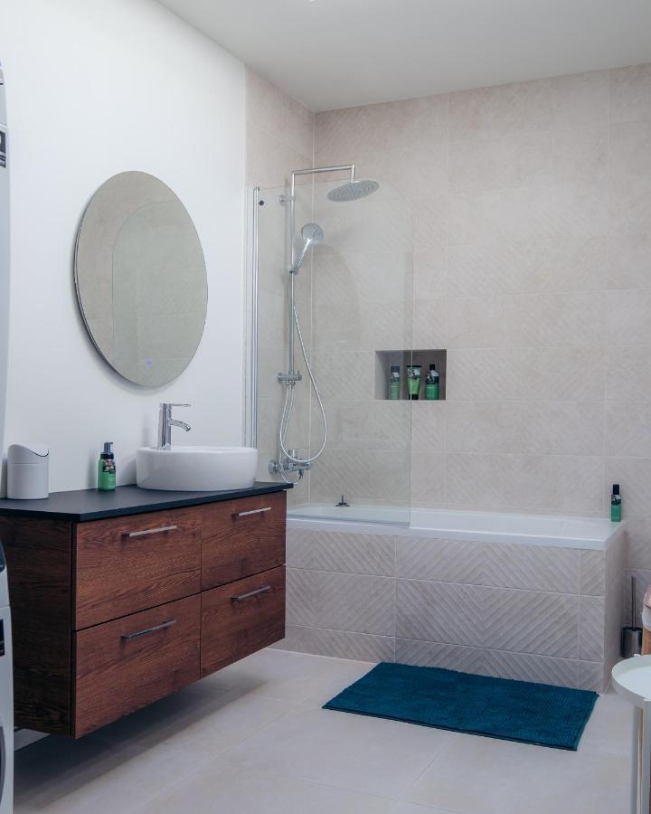 Luxe Woning Met Tuin + Jacuzzi En Bbq *